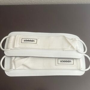Upper Body Straps with Logo